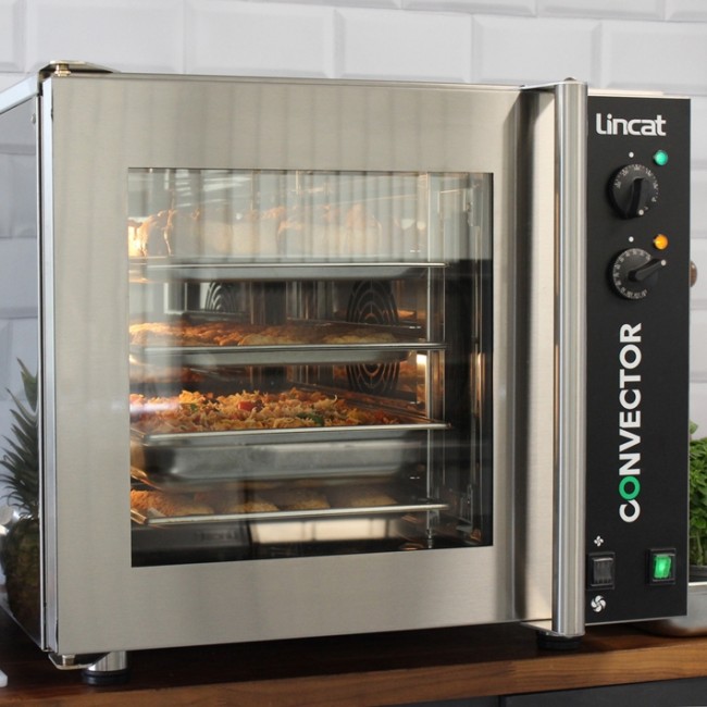 Lincat Convector Manual+ Electric Counter top Convection Oven CO343M